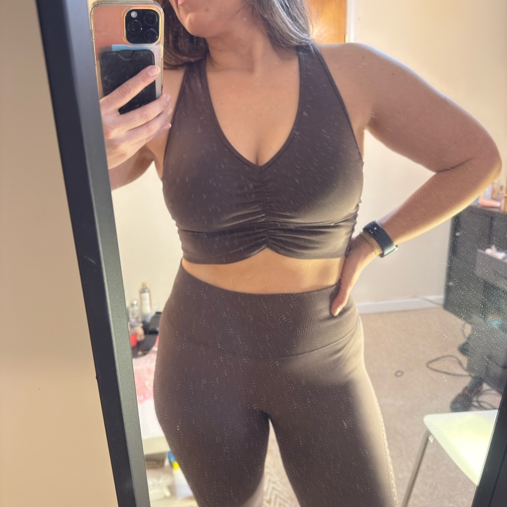 ALO Yoga Chocolate Sports Bra Airbrush Real Bra Tank